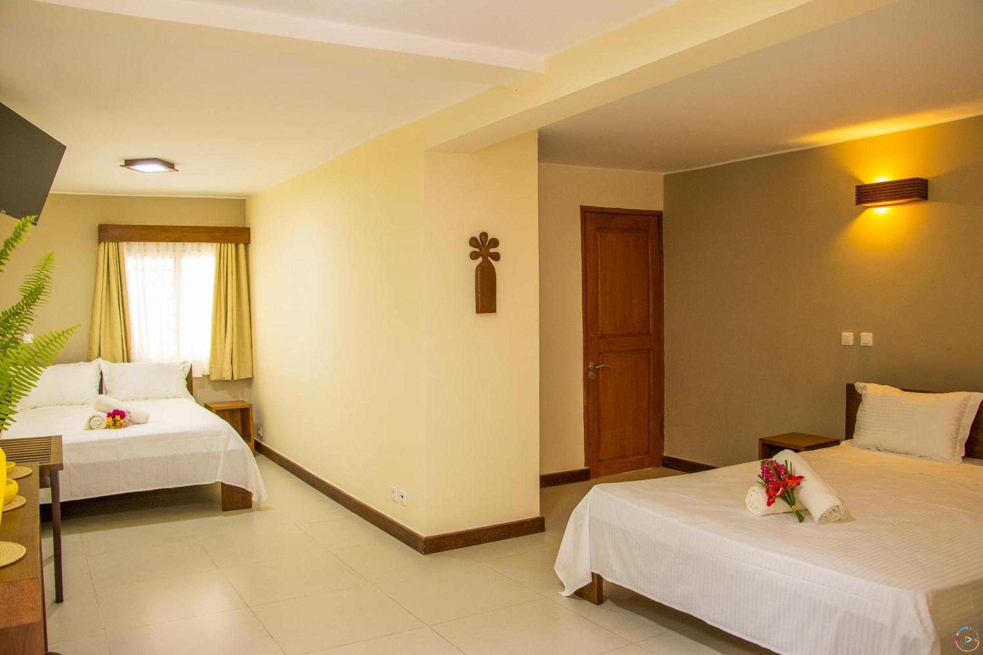 Hotel Baobab Cafe Morondava Exteriér fotografie