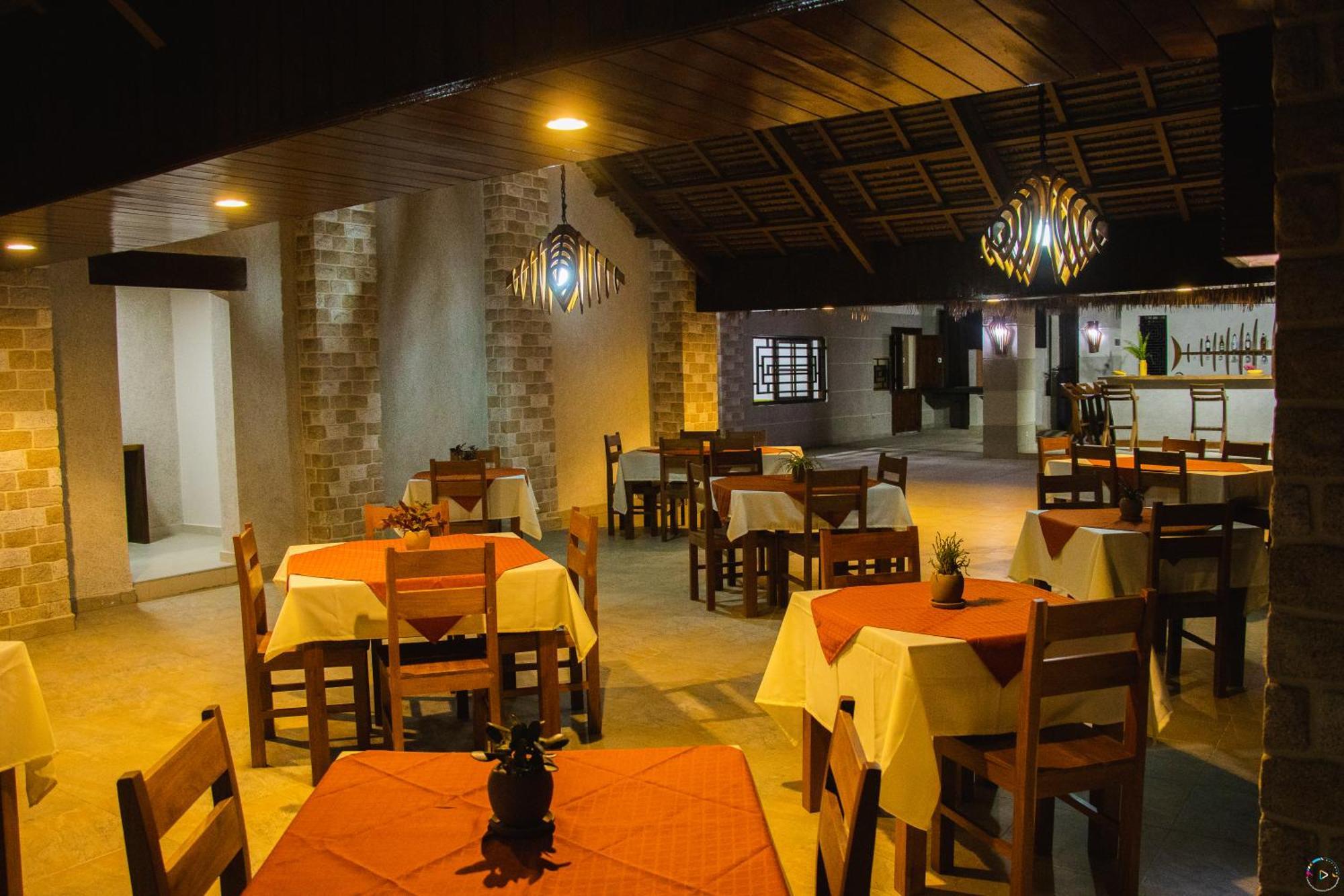 Hotel Baobab Cafe Morondava Exteriér fotografie